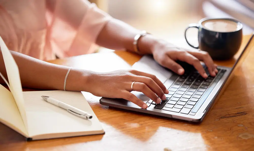 Création de contenu et copywriting chez Ecrivus International