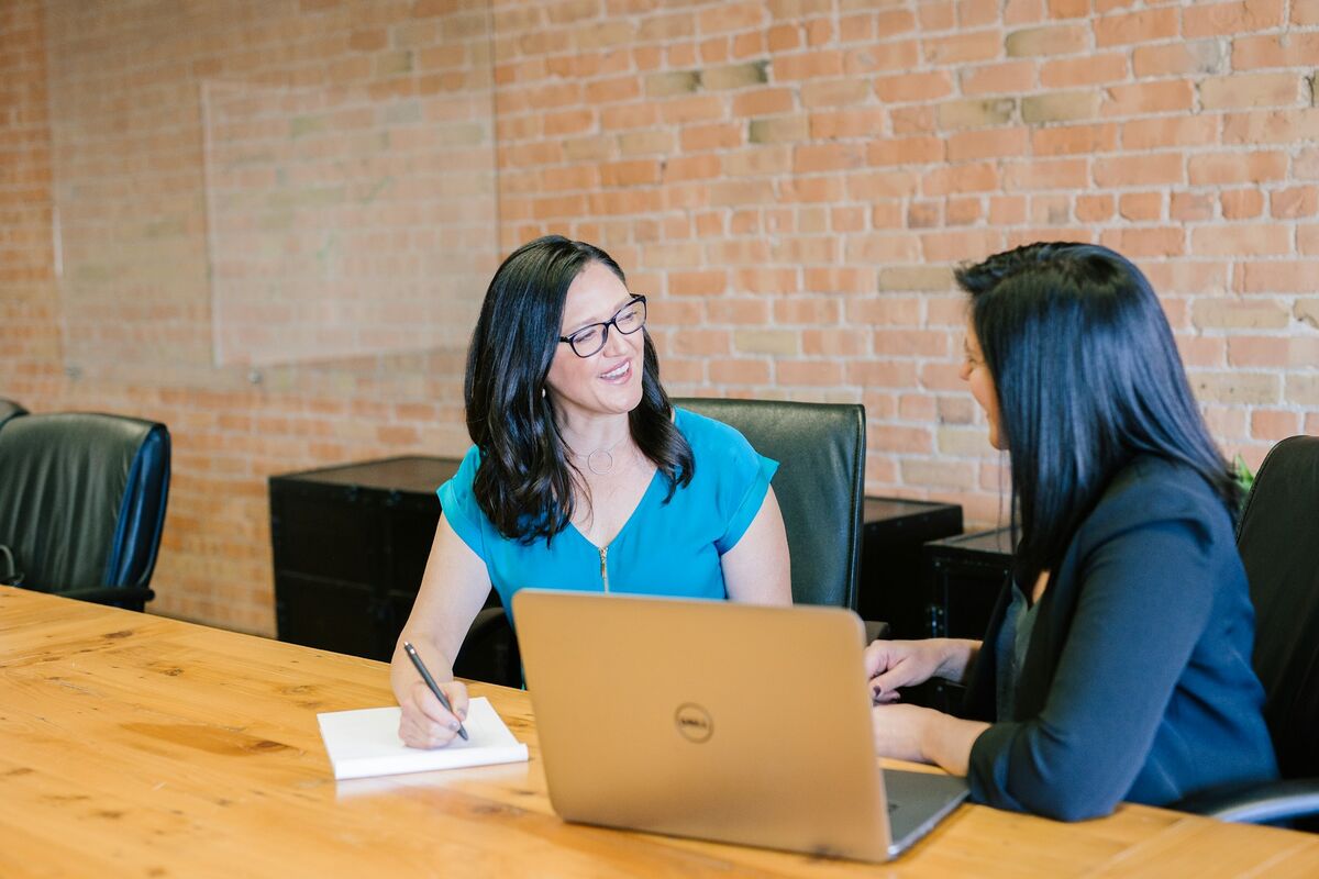 Traductrice spécialisée au travail